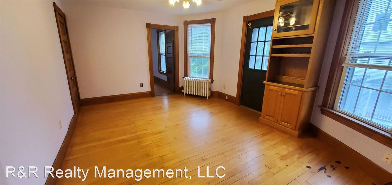 32 Fowler Rd #34 - Photo 3 of 12