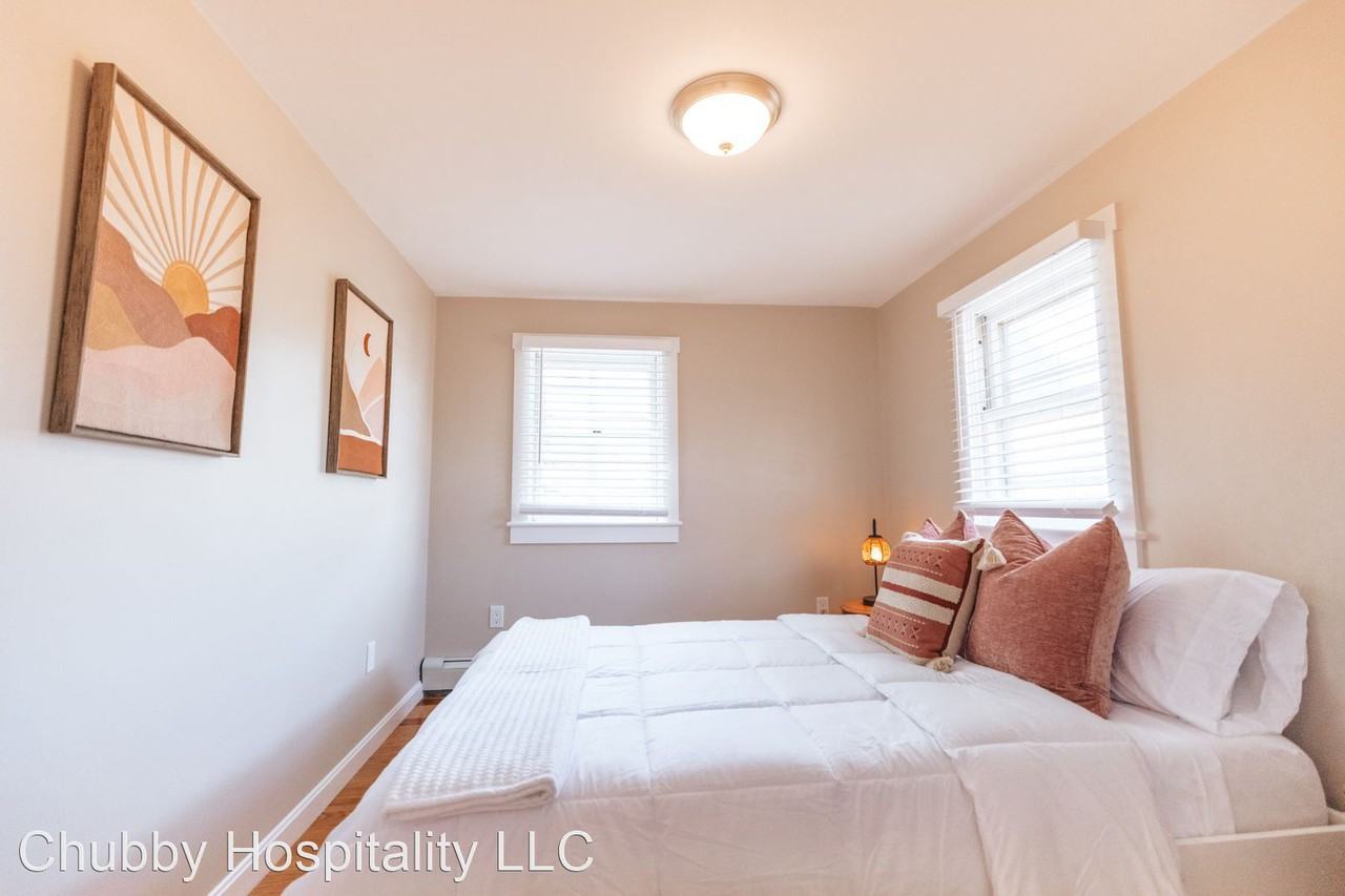 28 Dixon Street - Photo 2 of 34