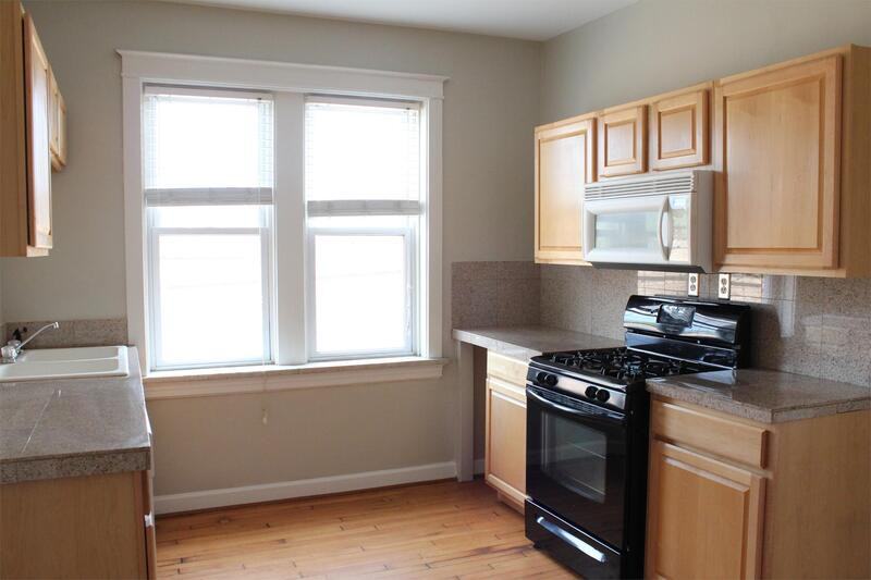 3610A Bates St - Photo 6 of 10