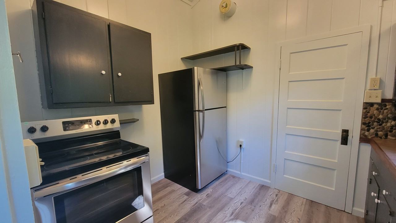 533 Primavera Rd - Photo 3 of 14