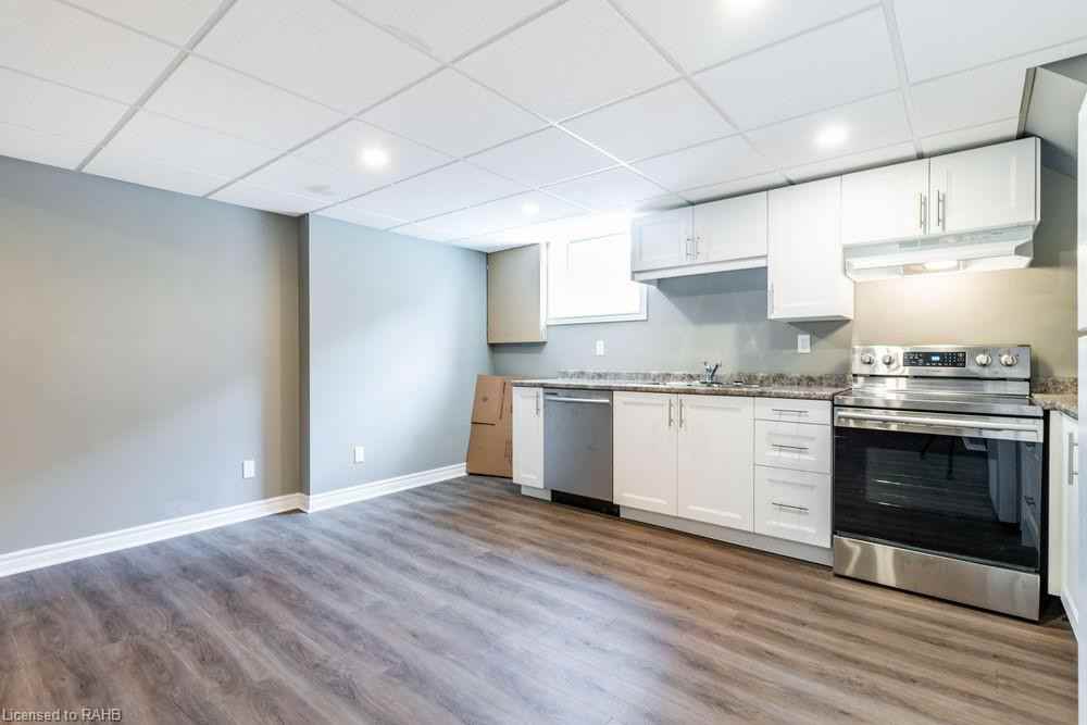104 Clarendon Avenue - Photo 3 of 18