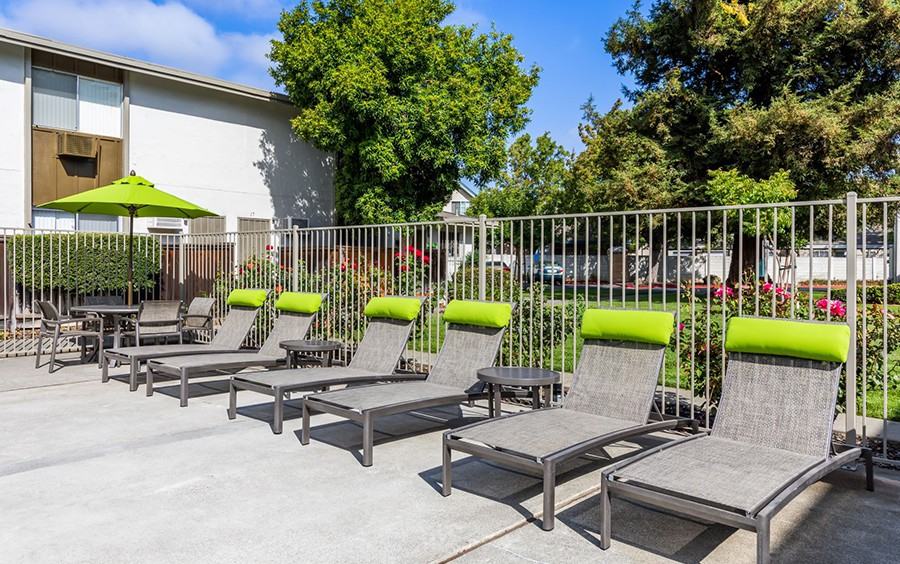 AUTUMN OAKS APARTMENTS - Photo 3 of 11