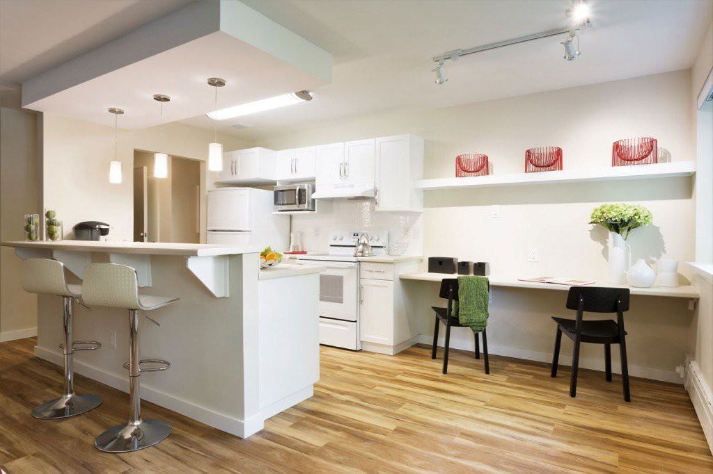 1060 Brazier Street - Photo 2 of 13