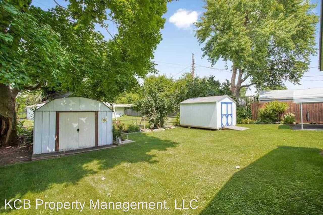 5308 Algonquin Trl - Photo 2 of 8