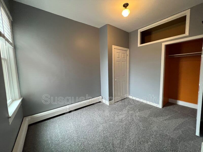 24 N 7th St - Photo 3 of 21