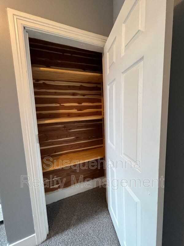 24 N 7th St - Photo 4 of 21