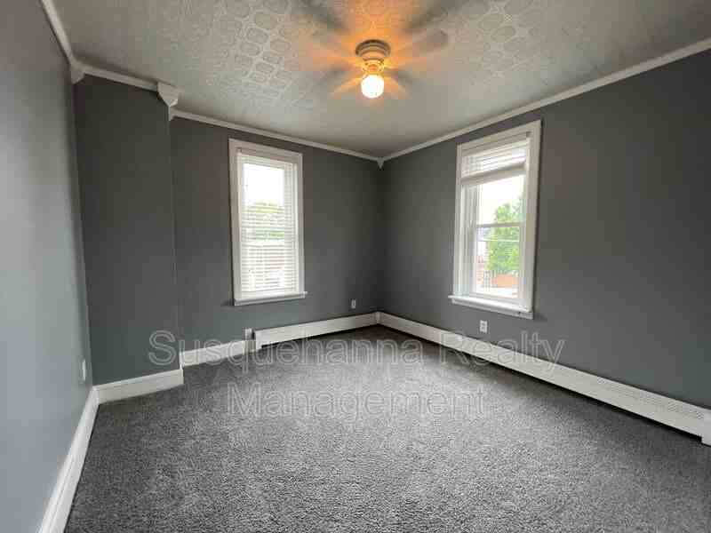 24 N 7th St - Photo 6 of 21