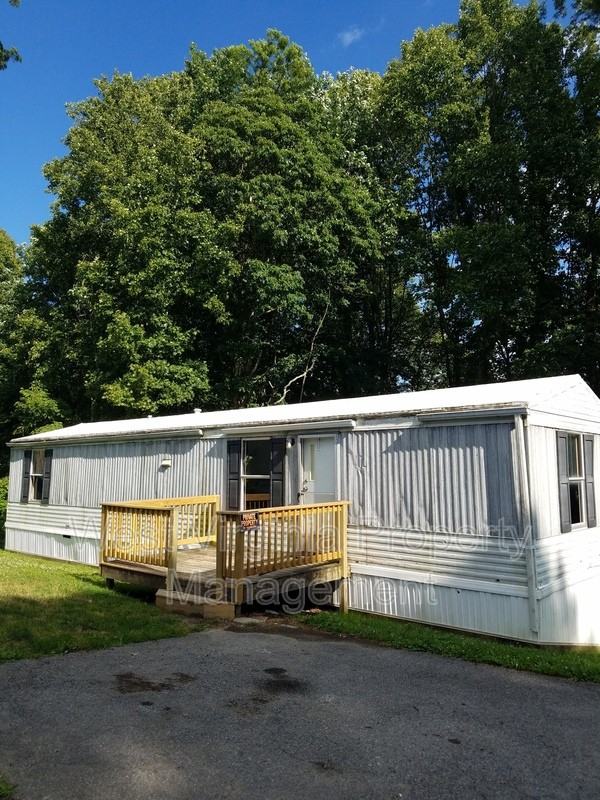 107 Jean Ln - Photo 2 of 9