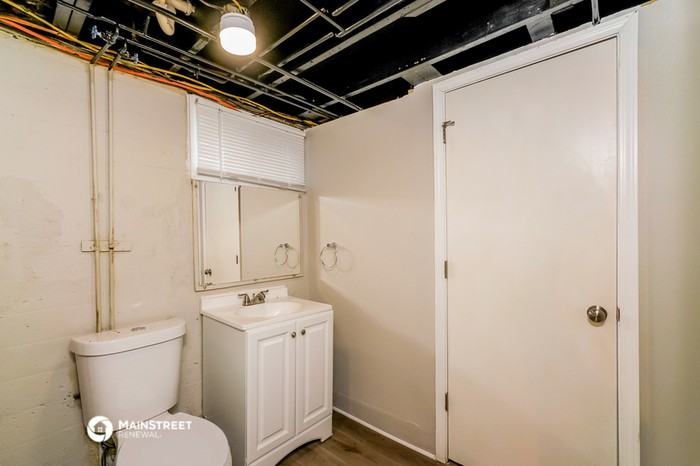 1014 Rosemary Dr - Photo 2 of 18