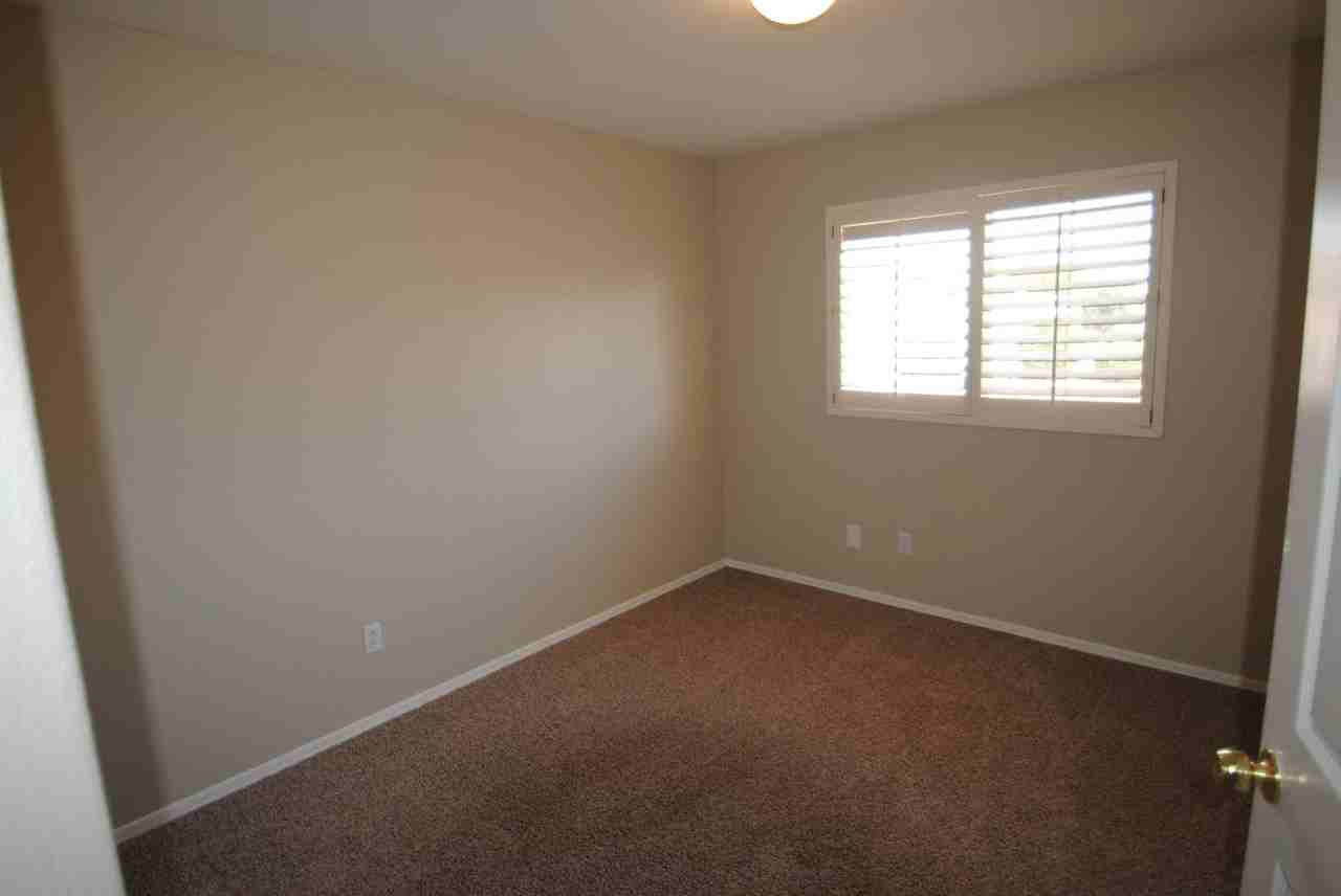 16028 N 90th Ave - Photo 2 of 5