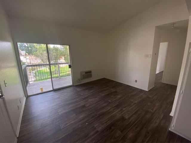 251 S Walnut Ave - Photo 7 of 7