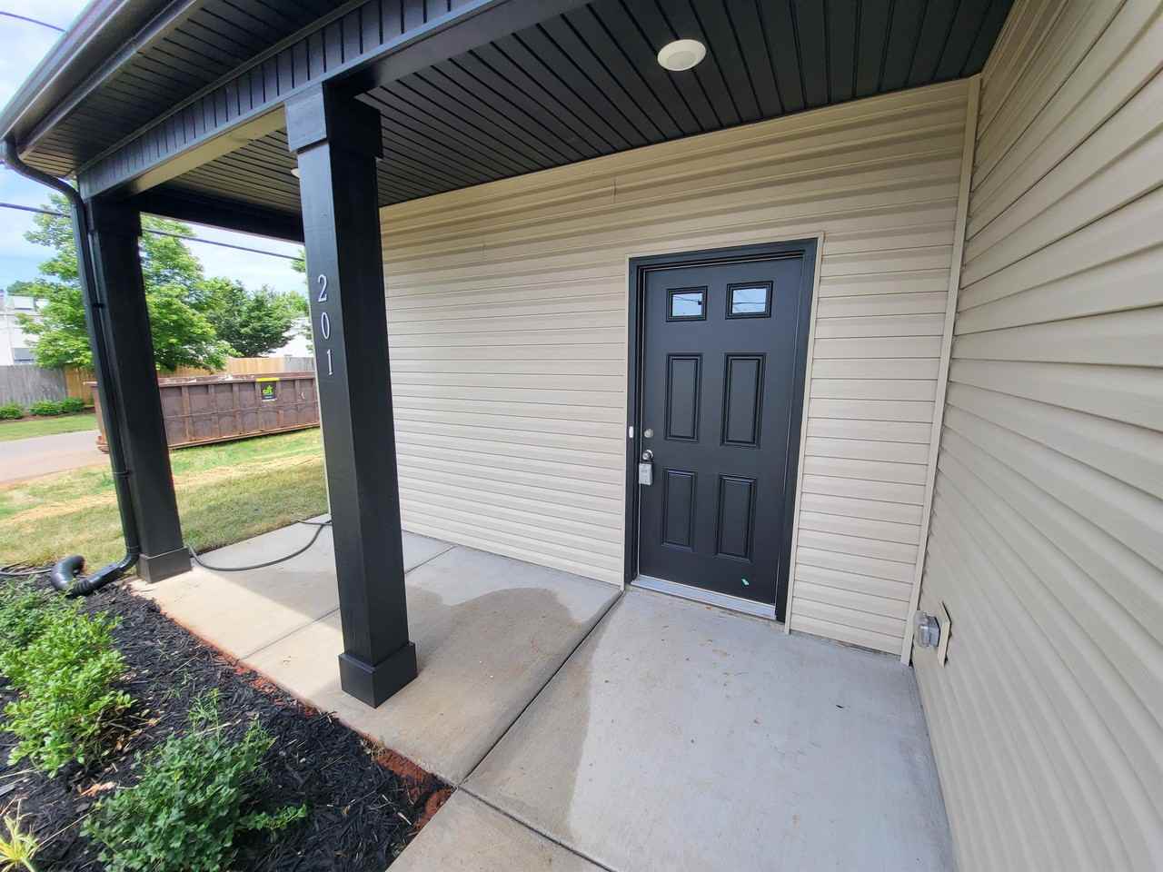 201 King Rd #1 - Photo 2 of 28