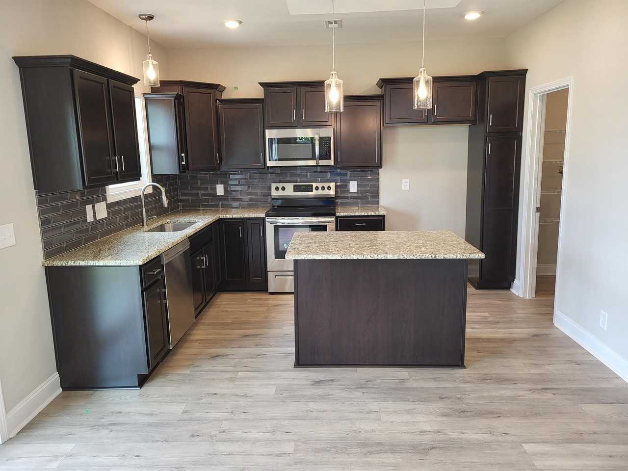 201 King Rd #1 - Photo 7 of 28