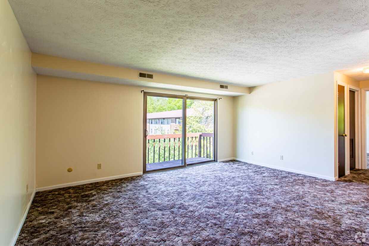 10795 Timber Crest Dr #16974-302 - Photo 3 of 5