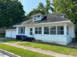 featured image of 208 E Front St #A