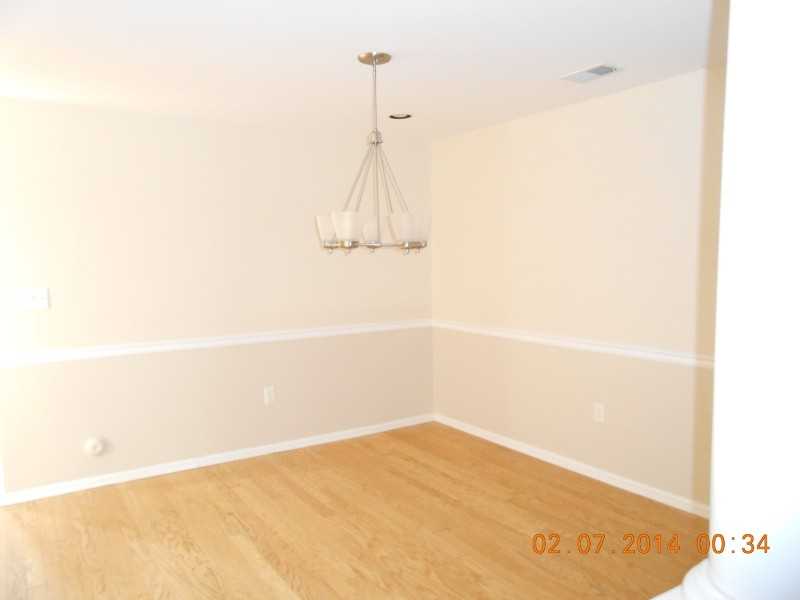 14 Prescott Ct - Photo 3 of 12