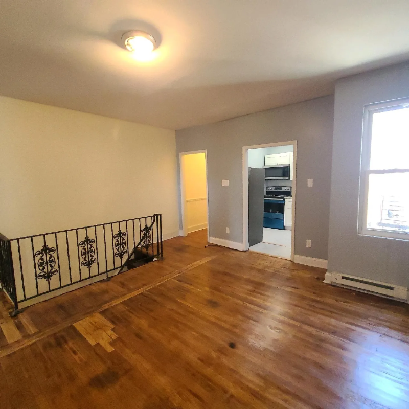 60XX Spruce St - Photo 2 of 12