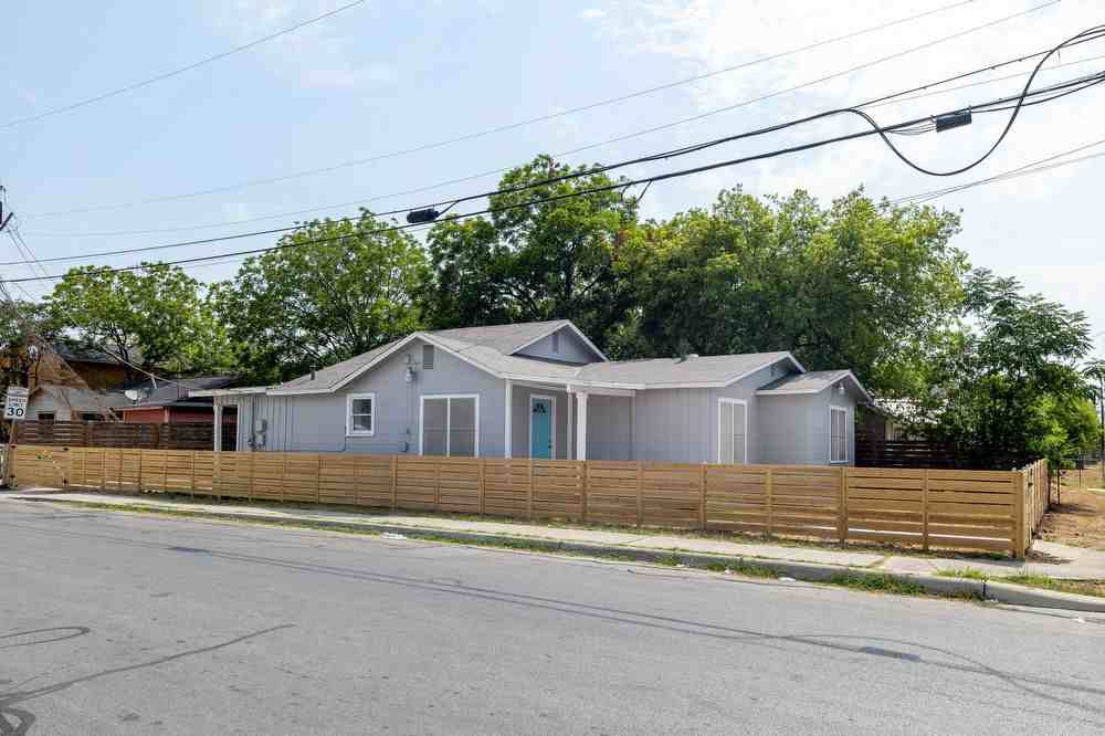 1803 Burnet St - Photo 3 of 28