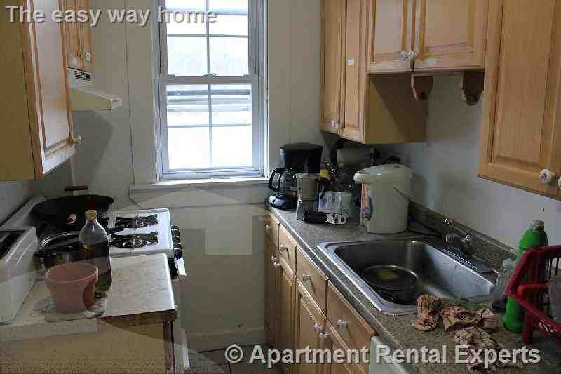 154 Magazine St #1 - Photo 4 of 9