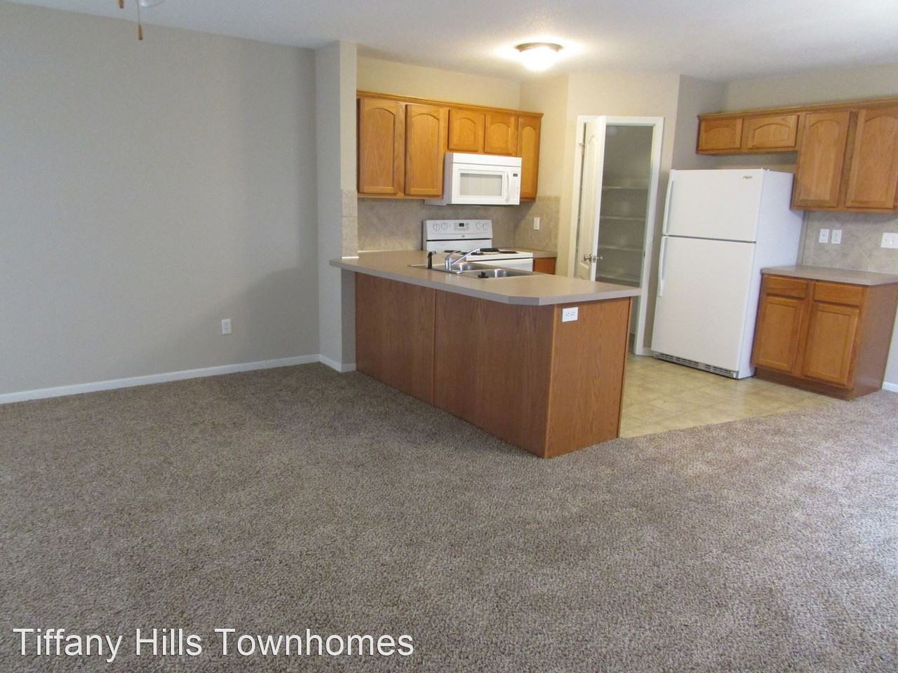 9121 N. Dalton Avenue - Photo 2 of 10