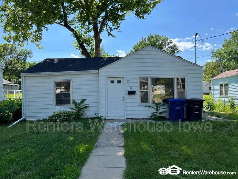1914 10th St - Photo 2 of 12