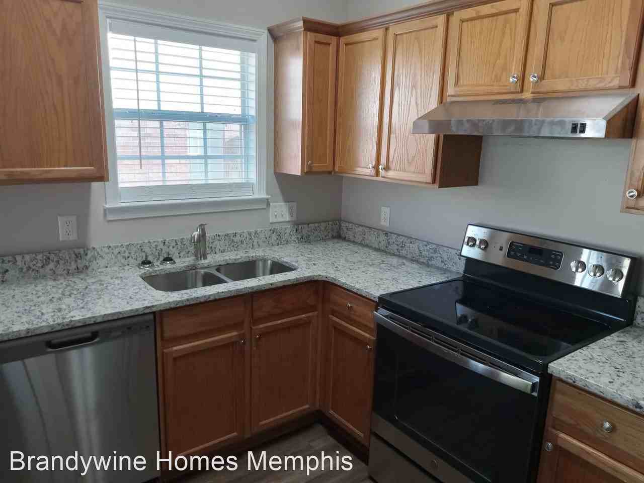 2170 Berry Bush Ln - Photo 3 of 11