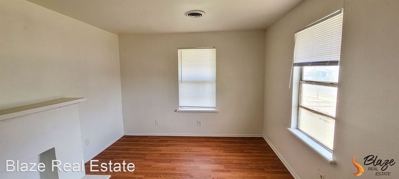 101 N Florida - Photo 2 of 12