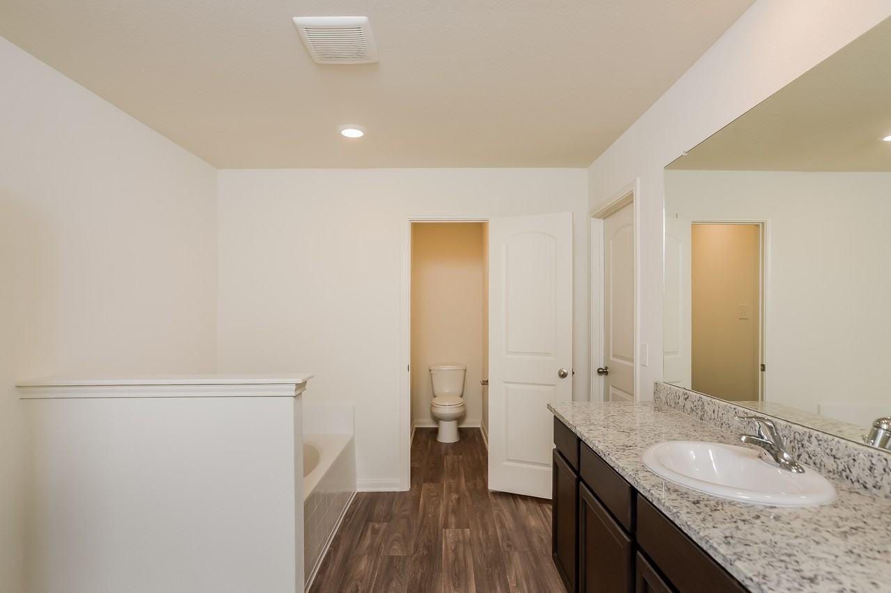 7248 Jebson Pass - Photo 5 of 14