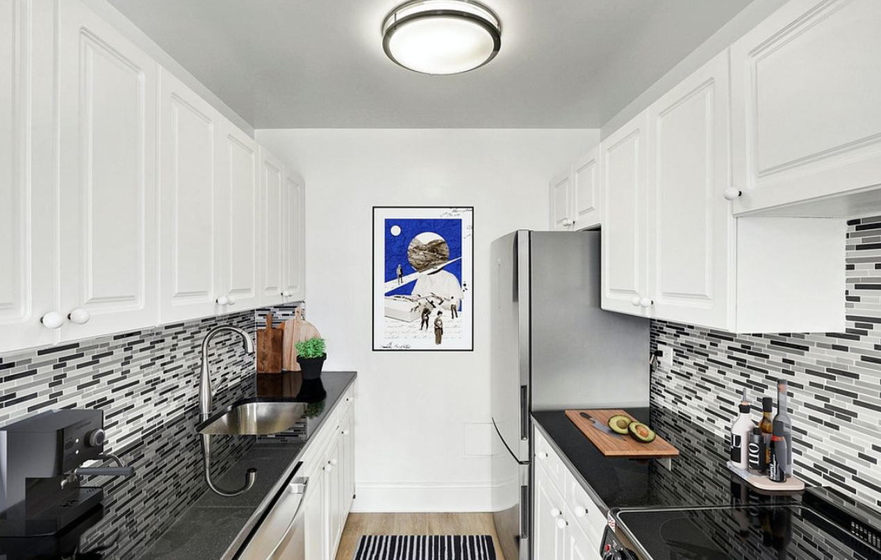 6th Ave & W 34th St. - Photo 2 of 17