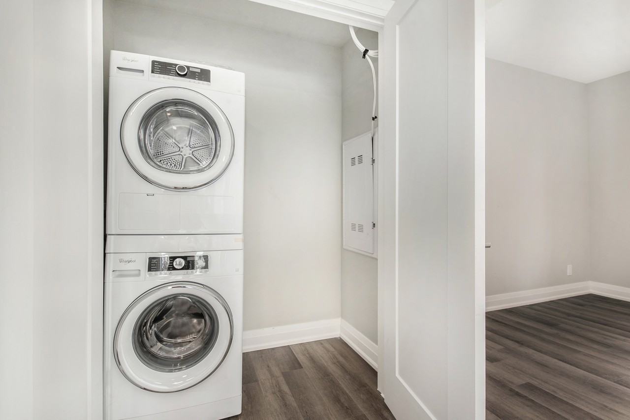 77 Harvey Street #6 - Photo 4 of 5