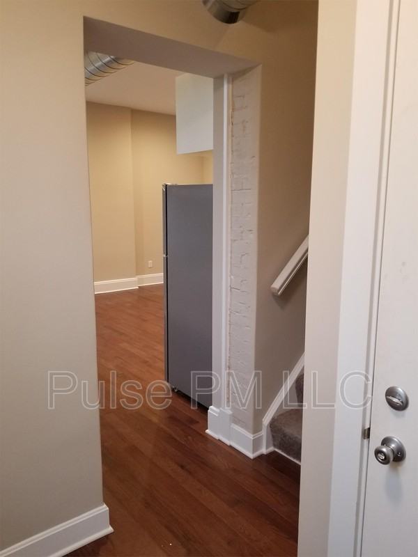 620 6th Ave - Photo 4 of 23