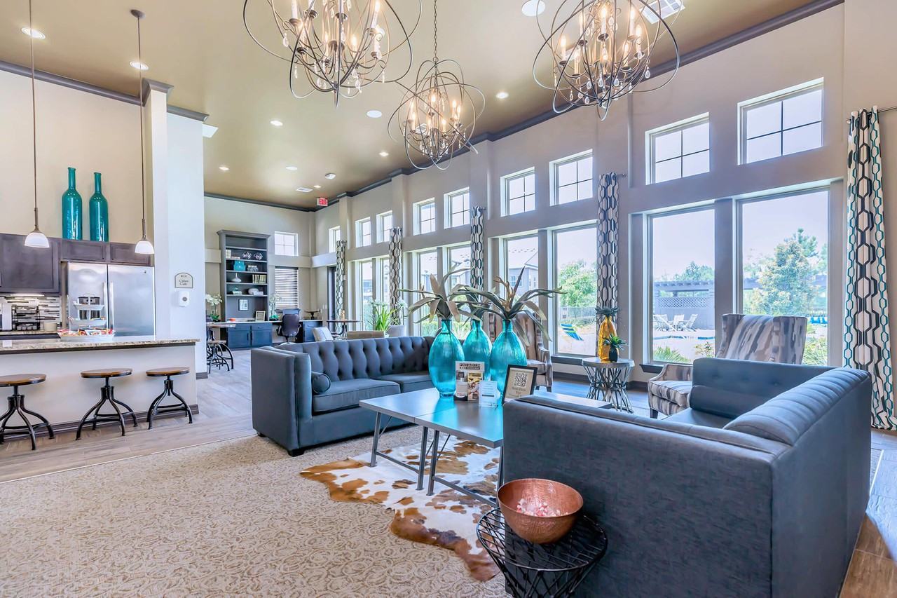 Paladin Apartments - Photo 2 of 50