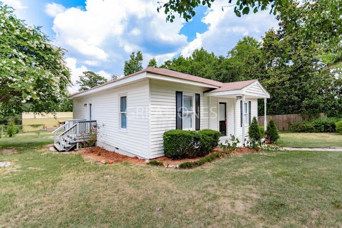 116 Lee Road 479 - Photo 3 of 25