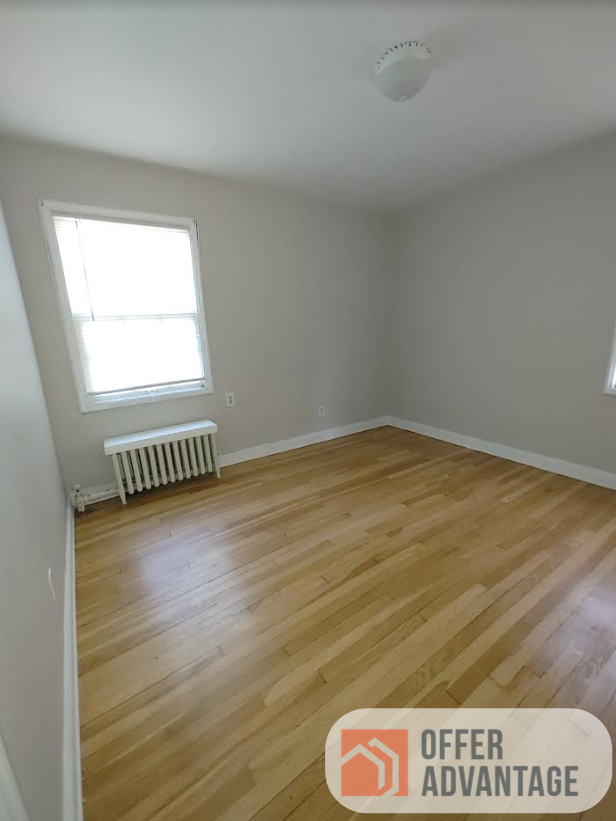 3601 Glencairn Rd Lowr - Photo 7 of 12