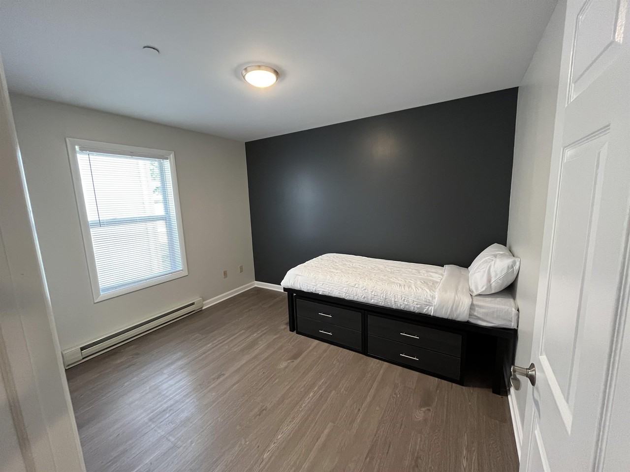 19 Bob Cat CourtApt. 4 #19-4 - Photo 3 of 8