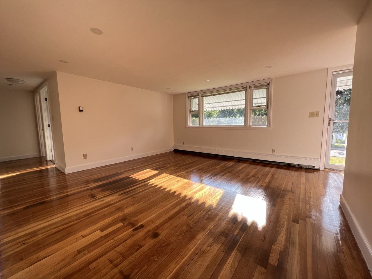 268 Lexington Street - Photo 2 of 15