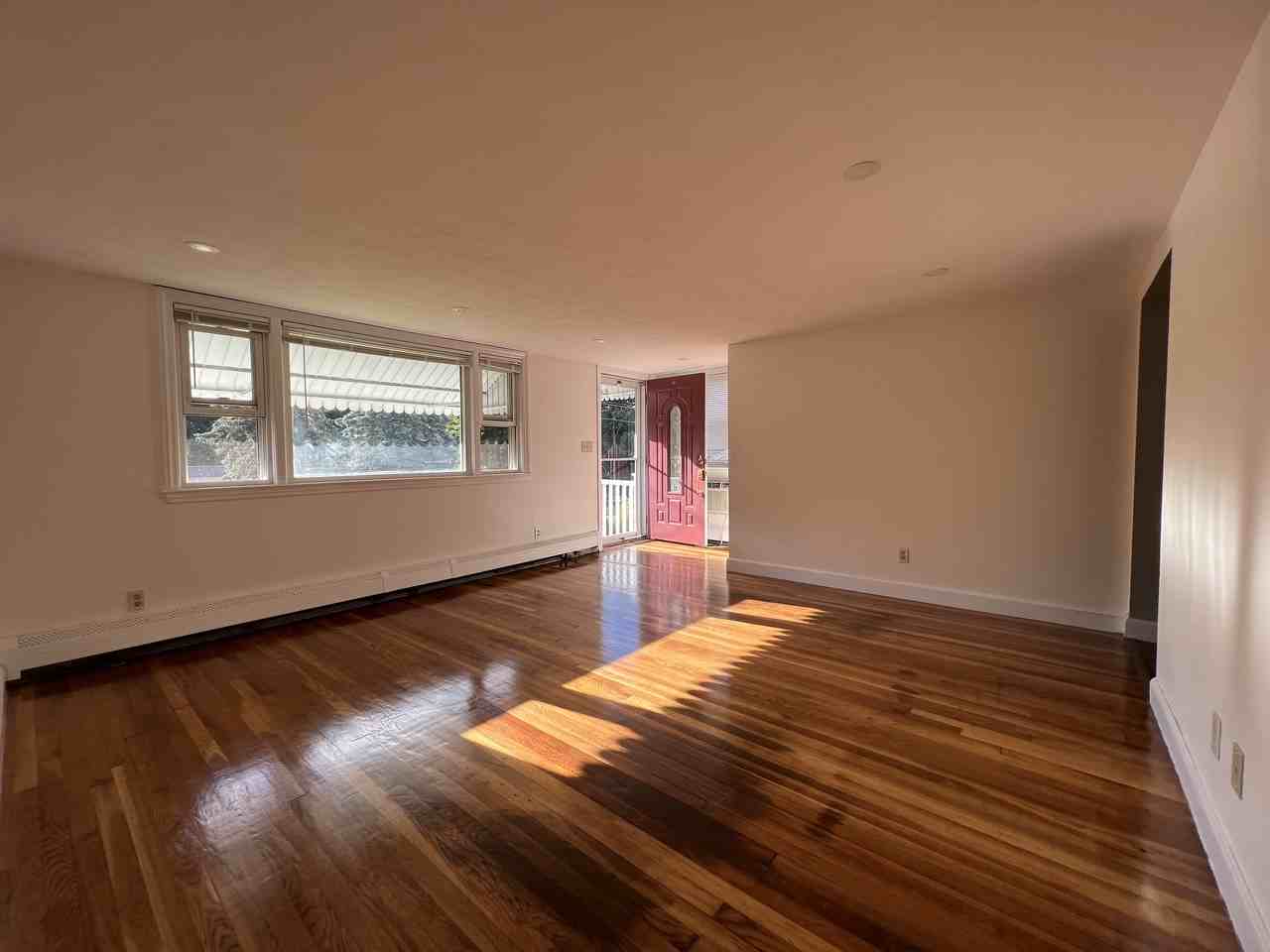 268 Lexington Street - Photo 3 of 15