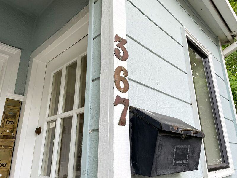 367 Alcatraz Ave - Photo 2 of 18