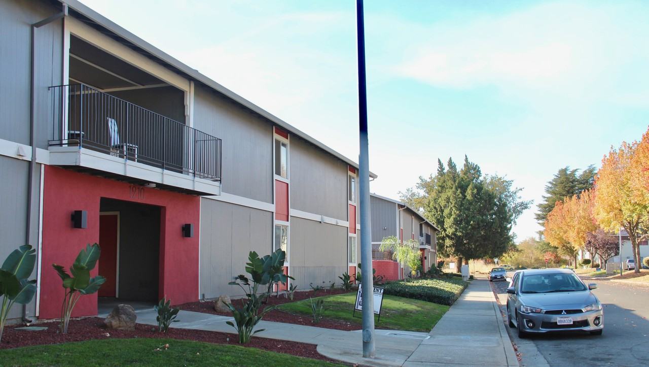 1250 Kenny DriveYuba CityCA 95991 #1250-10FR - Photo 4 of 45