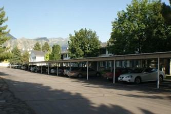 600 South Orem Boulevard - Photo 2 of 23