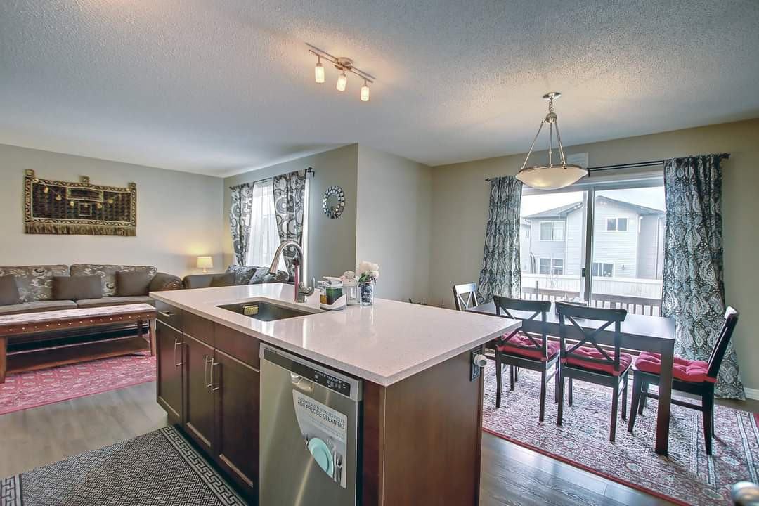 2885 Maple Way Northwest - Photo 3 of 17