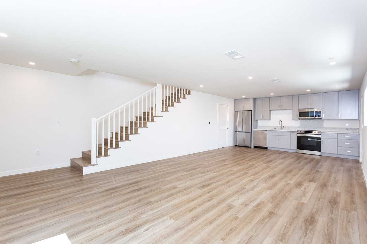 3564 Bancroft St - Photo 4 of 19