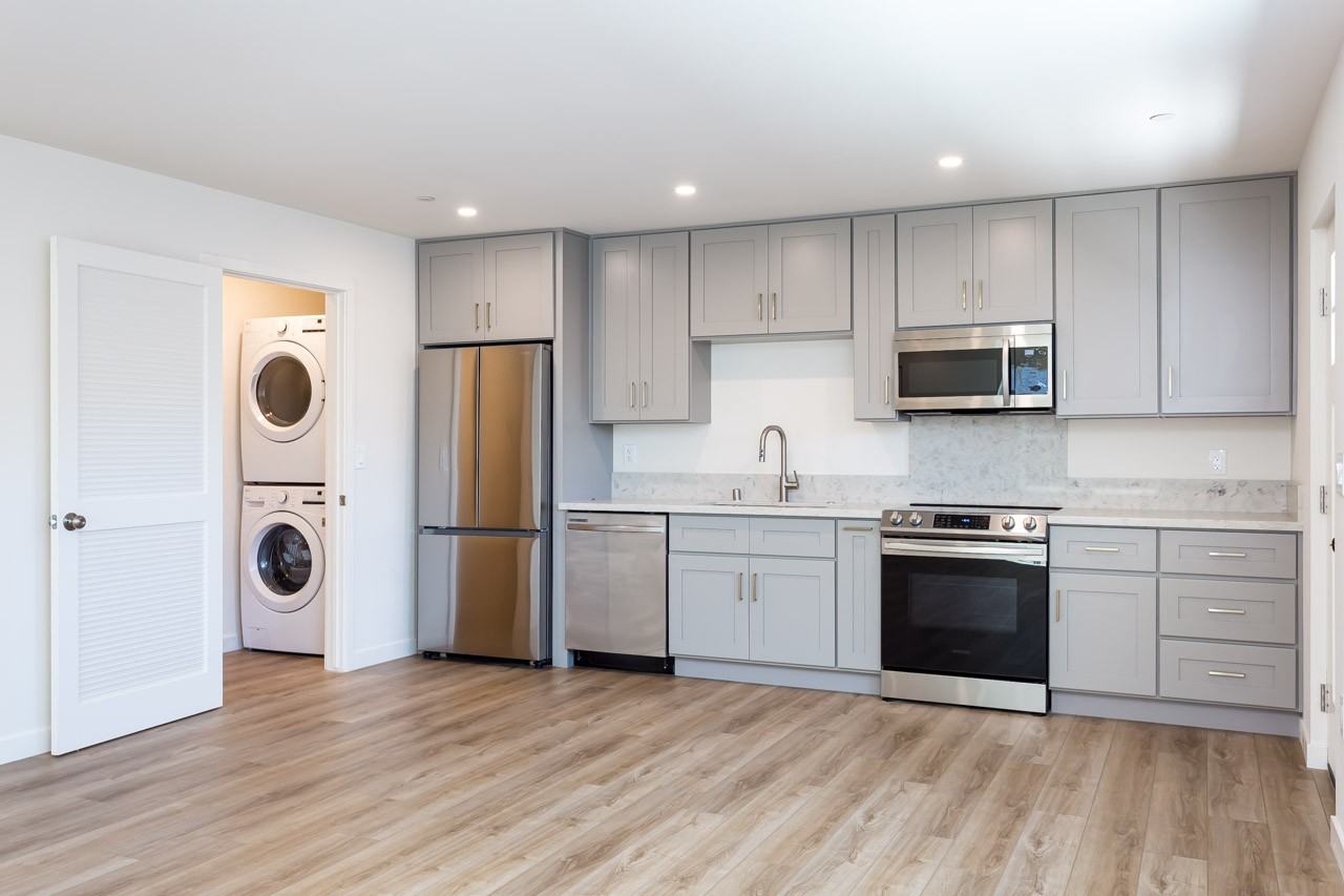 3564 Bancroft St - Photo 5 of 19