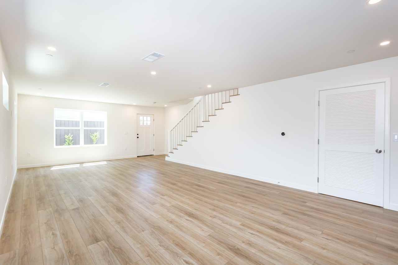 3564 Bancroft St - Photo 7 of 19
