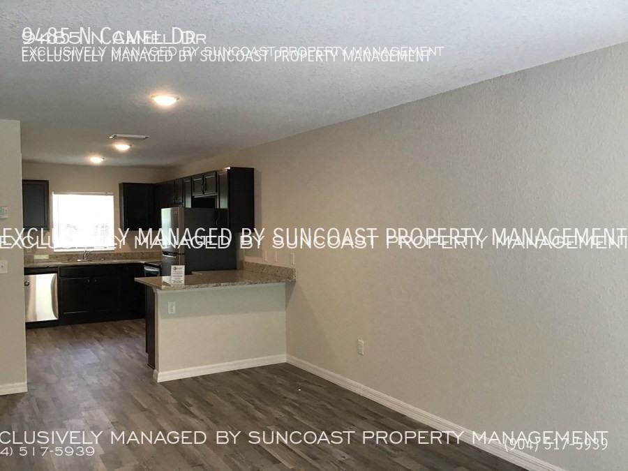 9485 N Camel Dr - Photo 2 of 15