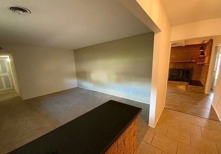 9601 Dona Marguerita Ave Ne - Photo 3 of 15