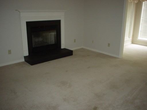 692 Balfour Rd - Photo 2 of 11