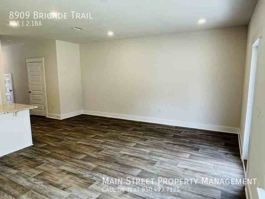 8909 Brigade Trl - Photo 3 of 19