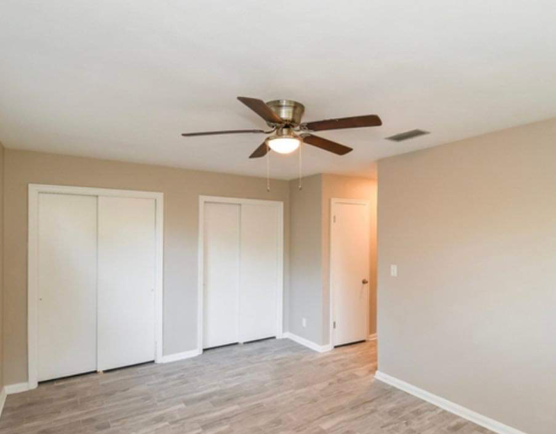 5011 Bedford Forest Dr - Photo 3 of 11