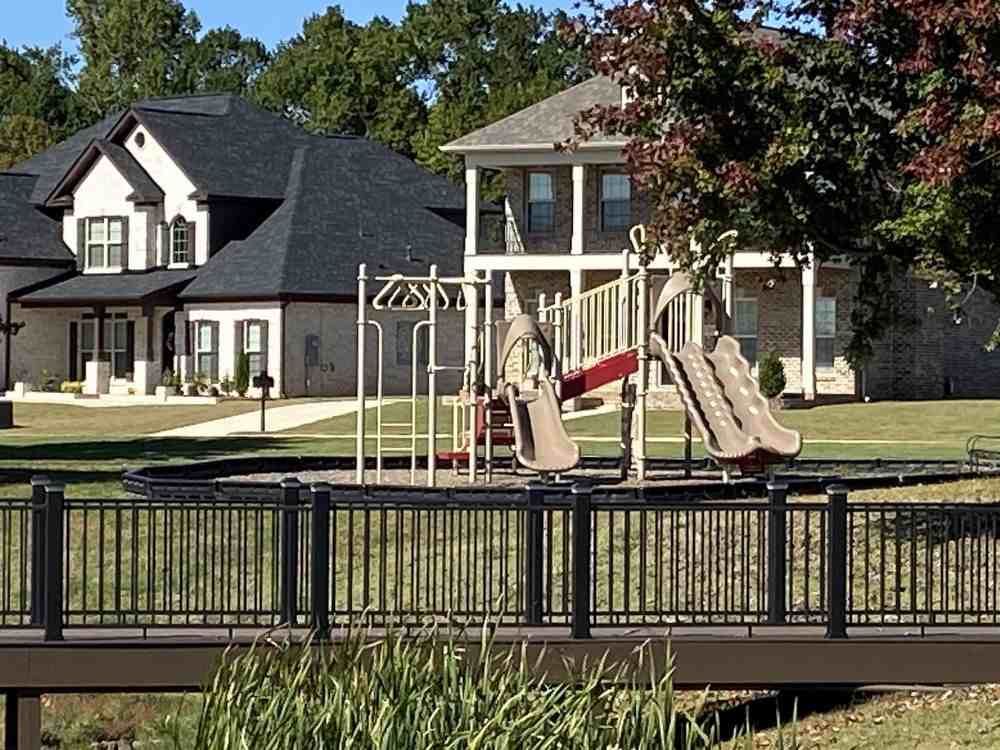 6336 Midtowne Ln Nw - Photo 3 of 29